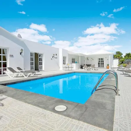 Puerto Del Carmen Sleeps 8 Wifi * Puerto del Carmen (Lanzarote)